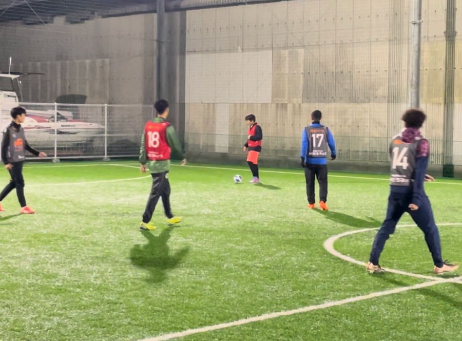 エムズフィールドの個サル（個人参加型フットサル）